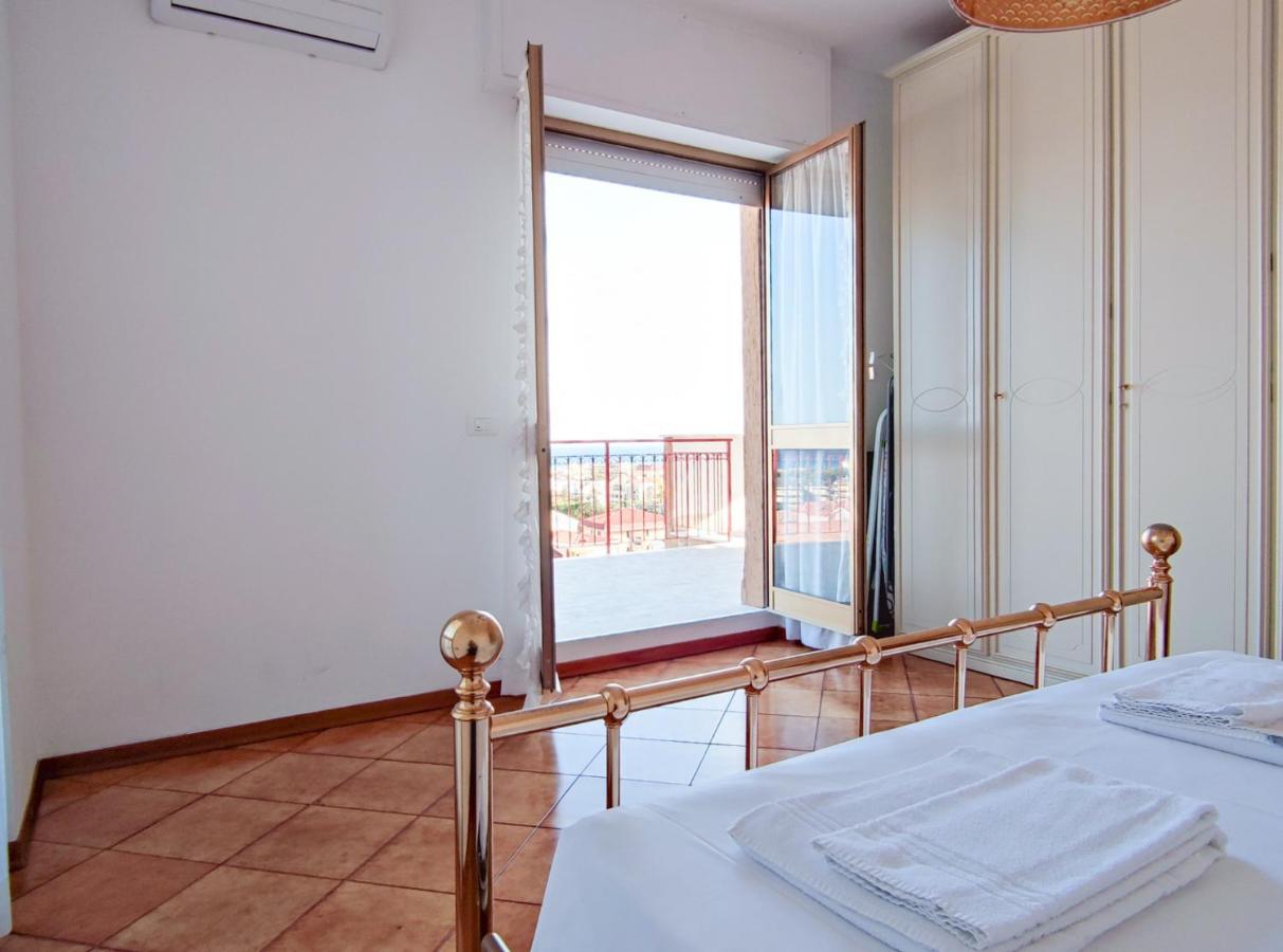 Bella Vista - By Ligooria Apartment Pietra Ligure Exterior photo